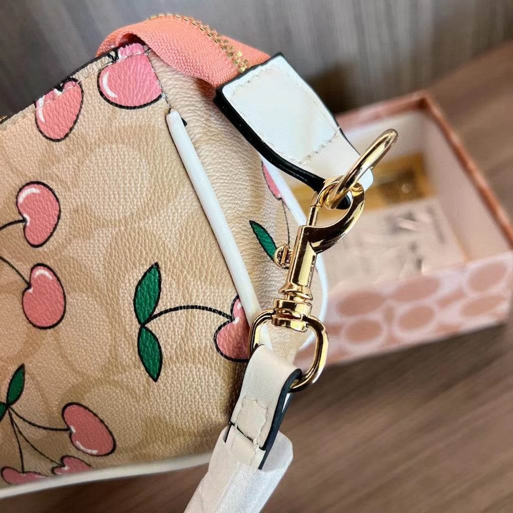 Coa Cherry Mahjong Bag With Cherry Pendant